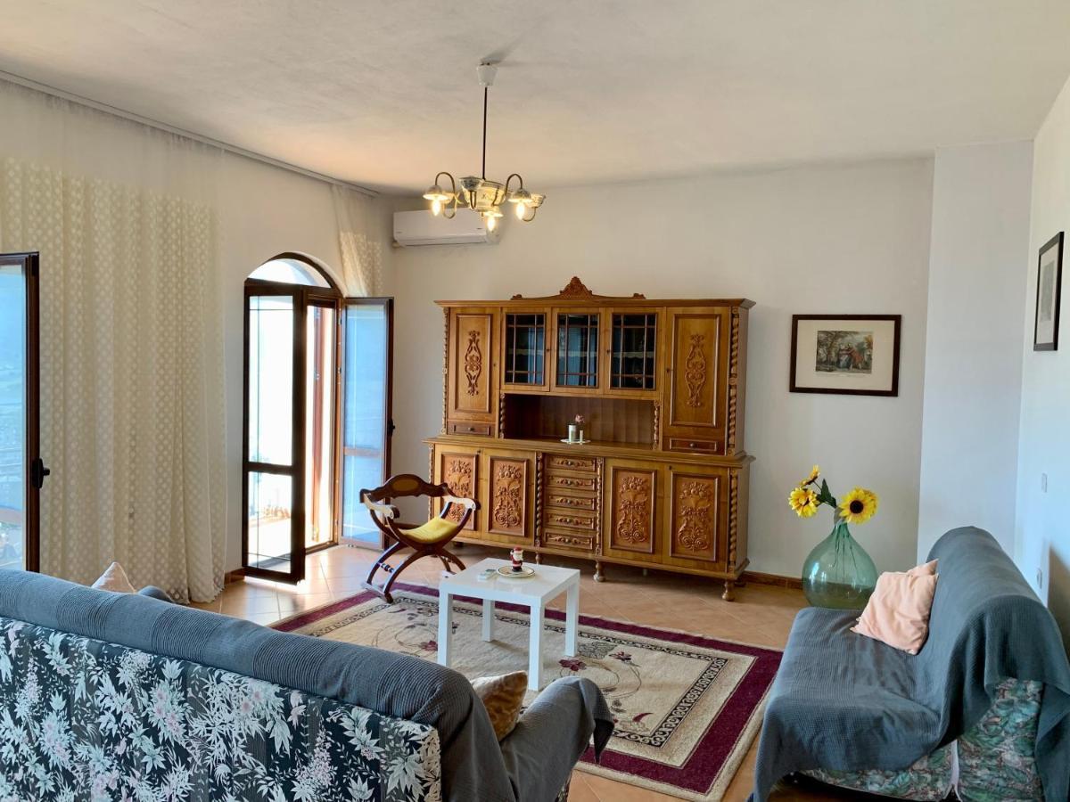 Guesthouse Villa Rosa Berat Exterior foto